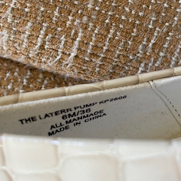 Katy Perry Laterr Pump in Ivory, Size 6 - Picture 5 of 5